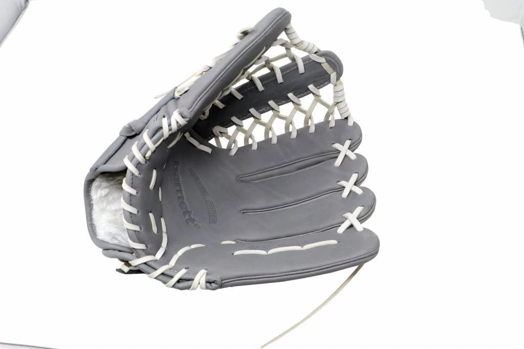 Barnettsports FL-127 Baseball Glove, Leather, Infield / Outfield / Pitcher, Light Grey Gloves 4 Barnettsports FL-127 Baseball Glove, Leather, Infield / Outfield / Pitcher, Light Grey Gloves